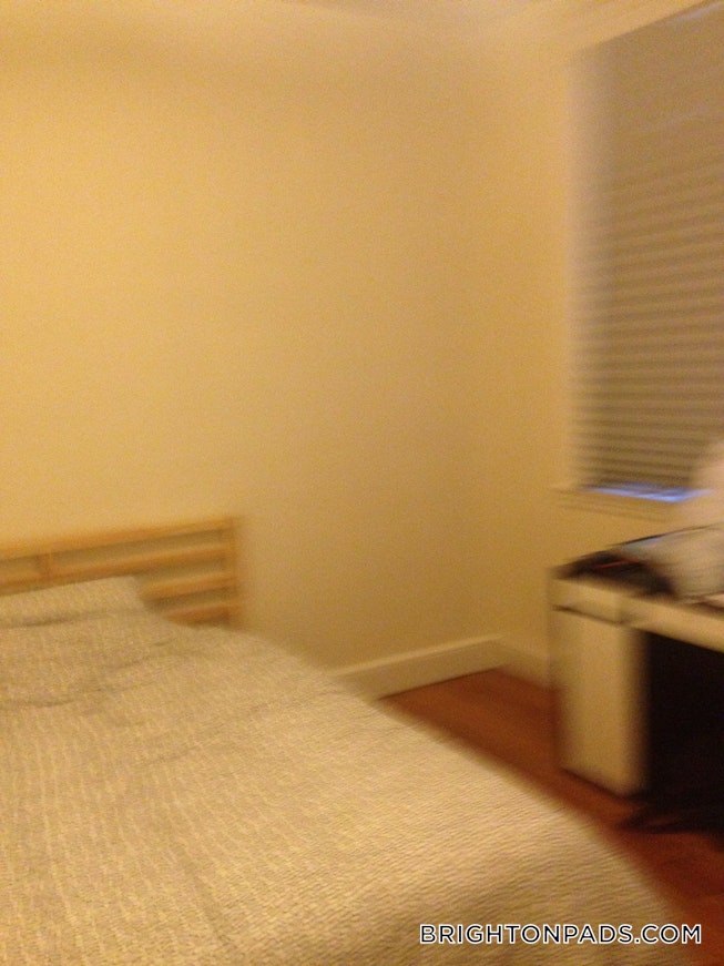 Boston - $4,500 /mo