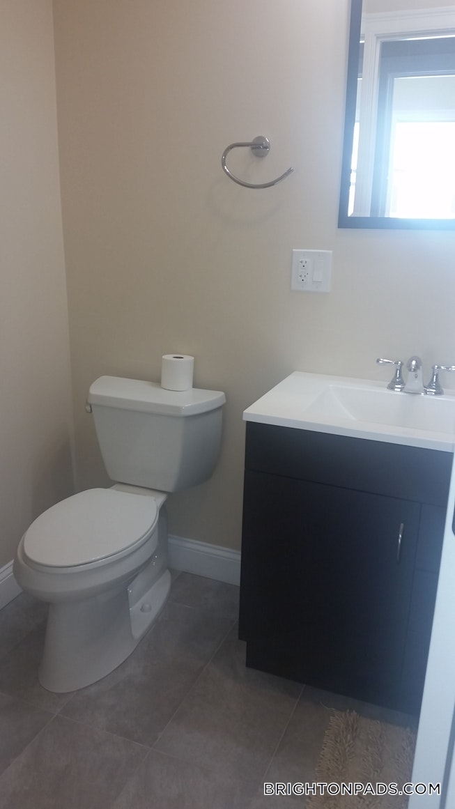 Boston - $8,650 /mo