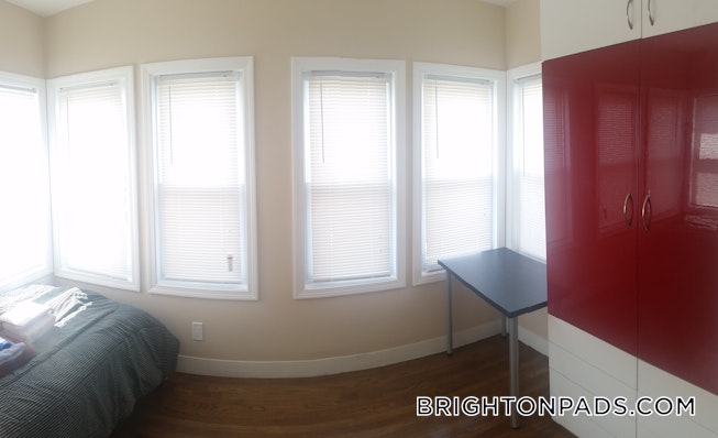 Boston - $8,650 /mo