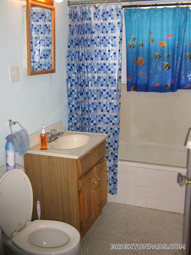 Boston - $6,500 /mo