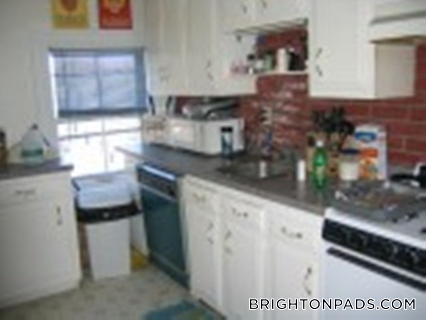 Boston - $2,500 /month