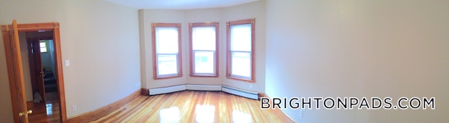 Boston - $4,000 /mo