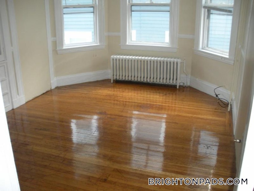 Boston - $3,400 /month