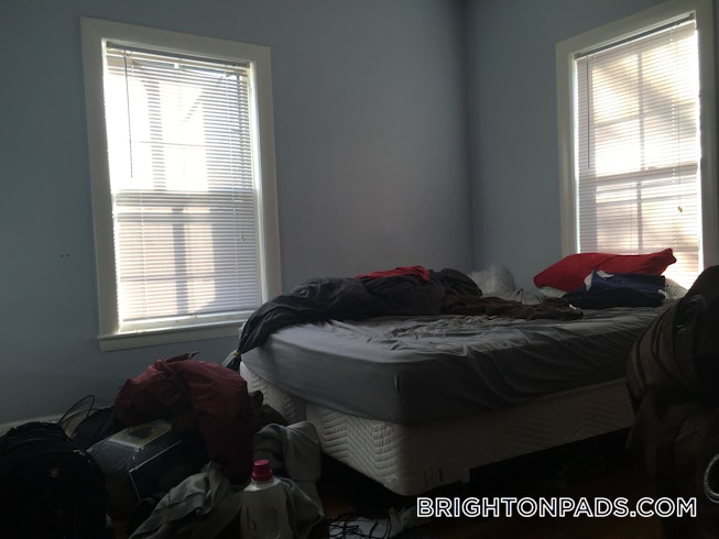 Boston - $3,200 /mo