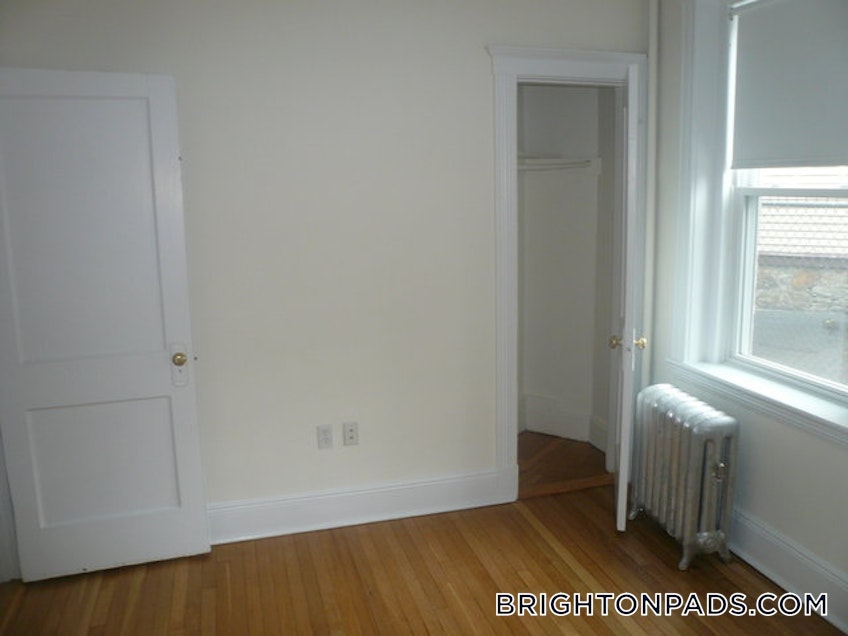 Boston - $2,395 /month