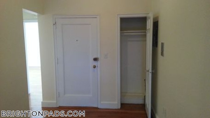 brighton-2-beds-1-bath-boston-3235-4567378 