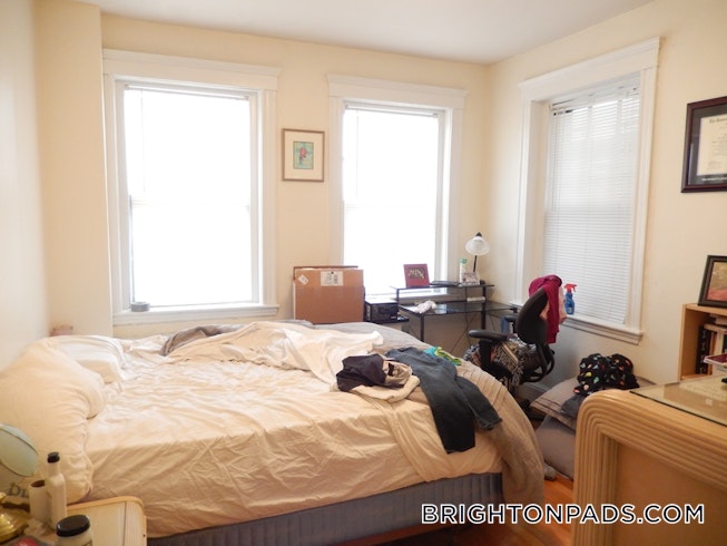 Boston - $2,395 /mo