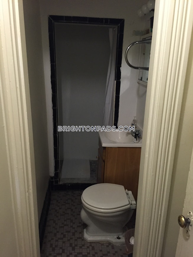 Boston - $1,575 /mo