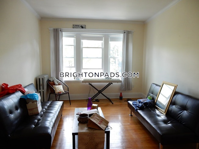 Boston - $3,595 /mo