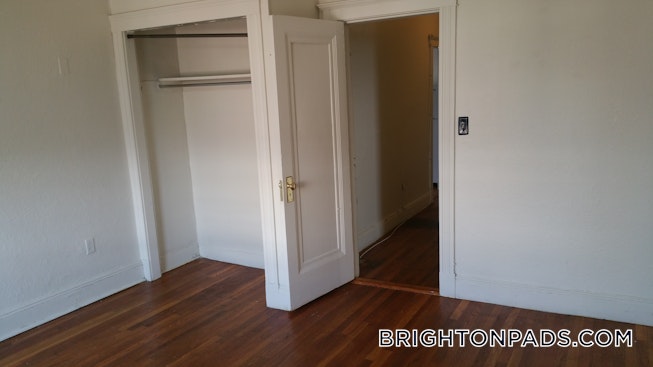 Boston - $3,225 /mo