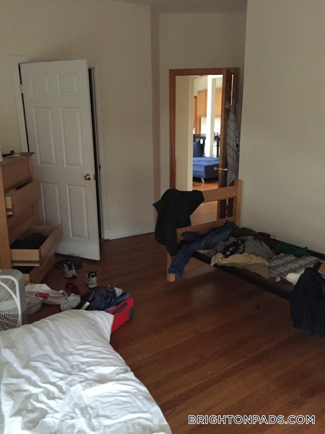 Boston - $5,250 /mo