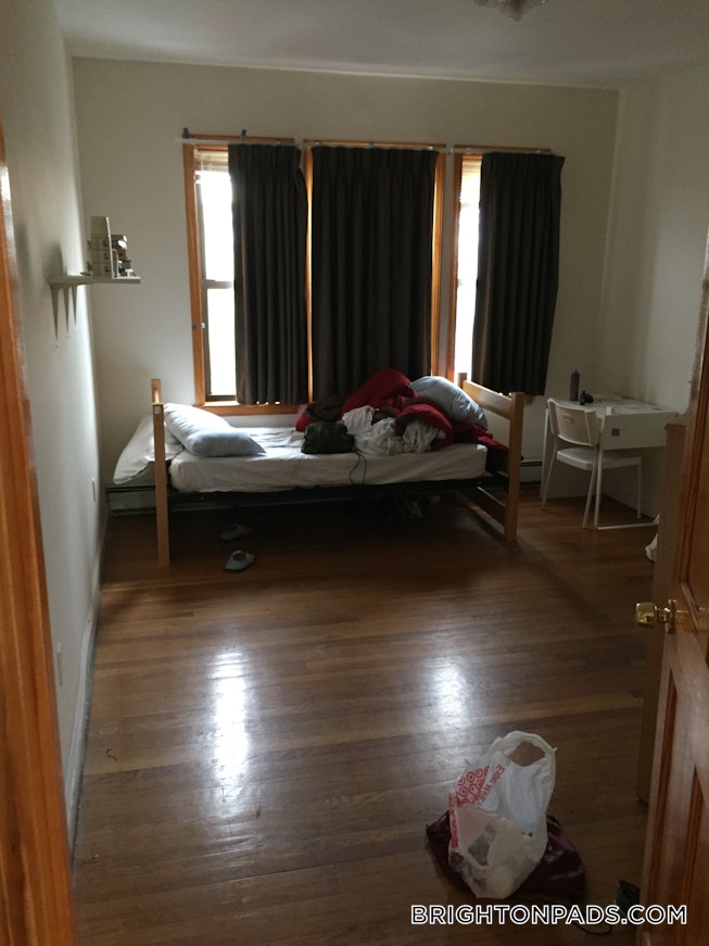 Boston - $5,250 /mo