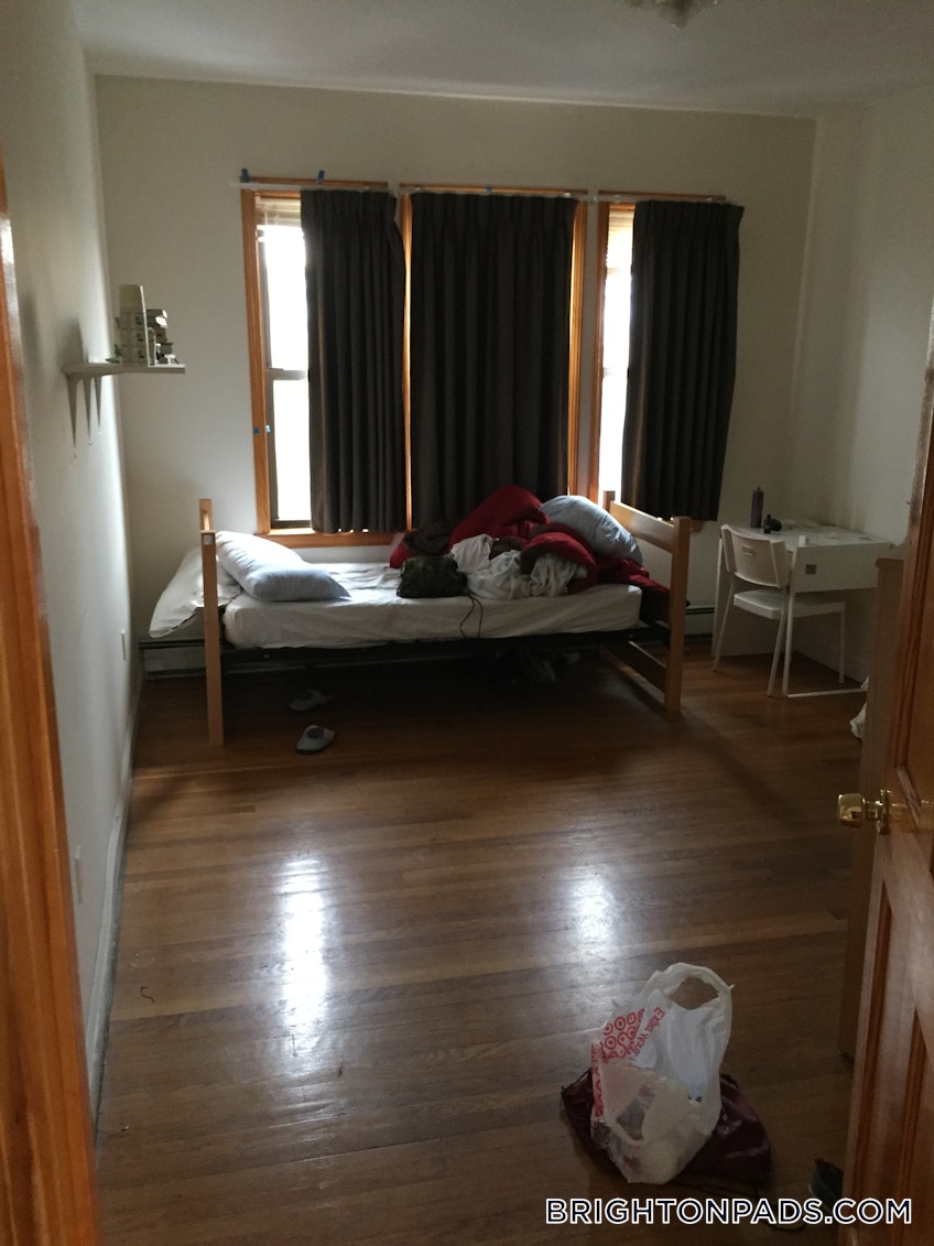 Boston - $5,250 /month