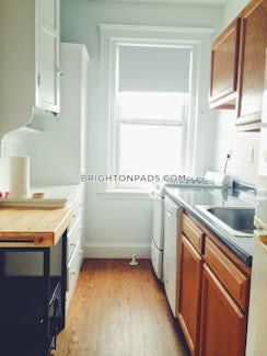 Boston, $2,525/mo