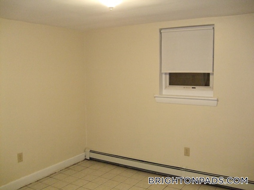 Boston - $2,850 /month