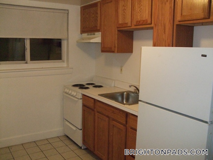 Boston - $2,850 /month