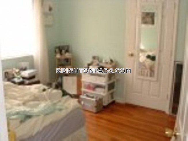 Boston - $3,000 /mo