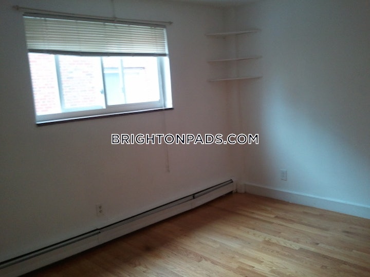 brighton-apartment-for-rent-2-bedrooms-1-bath-boston-2500-4637517 