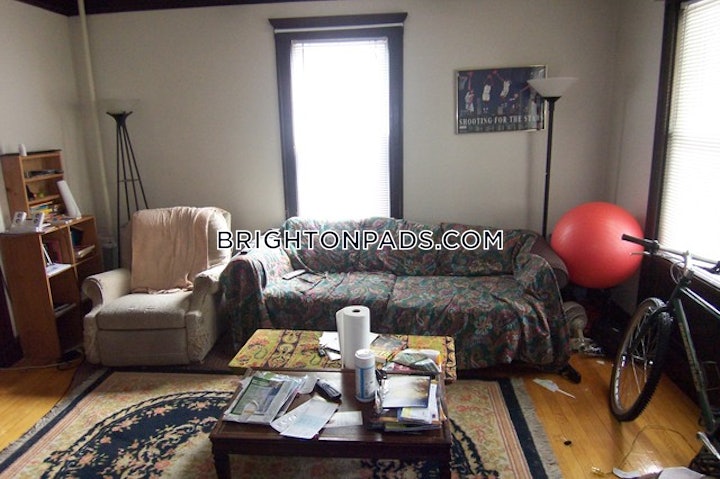 brighton-apartment-for-rent-3-bedrooms-1-bath-boston-3000-4557383 