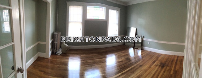 Boston - $2,800 /mo