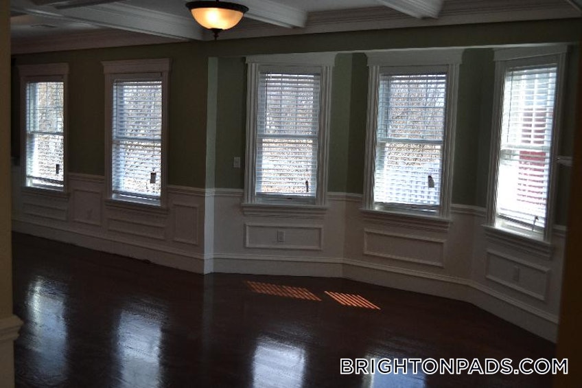 Boston - $5,700 /month