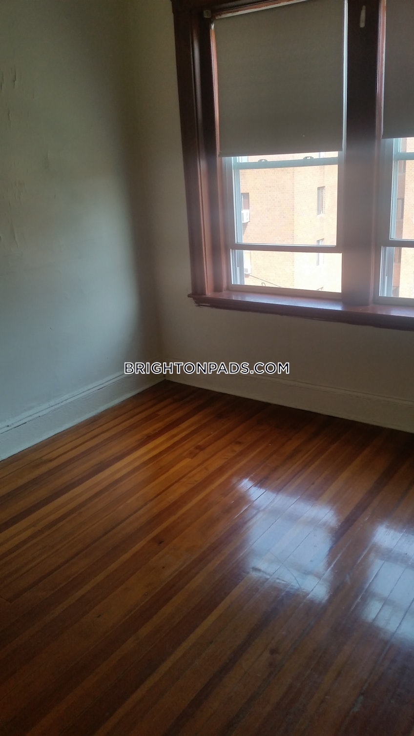 Boston - $3,735 /month