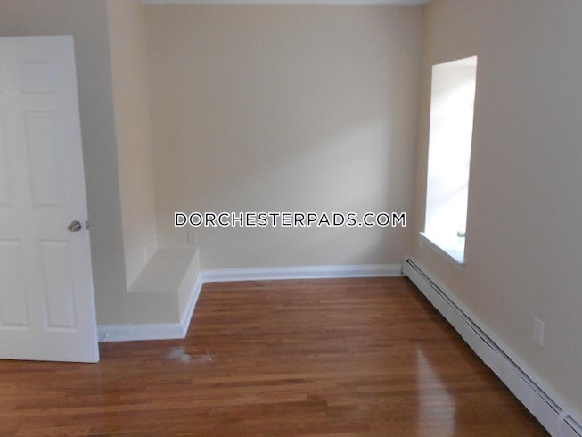 Boston - $3,500 /mo