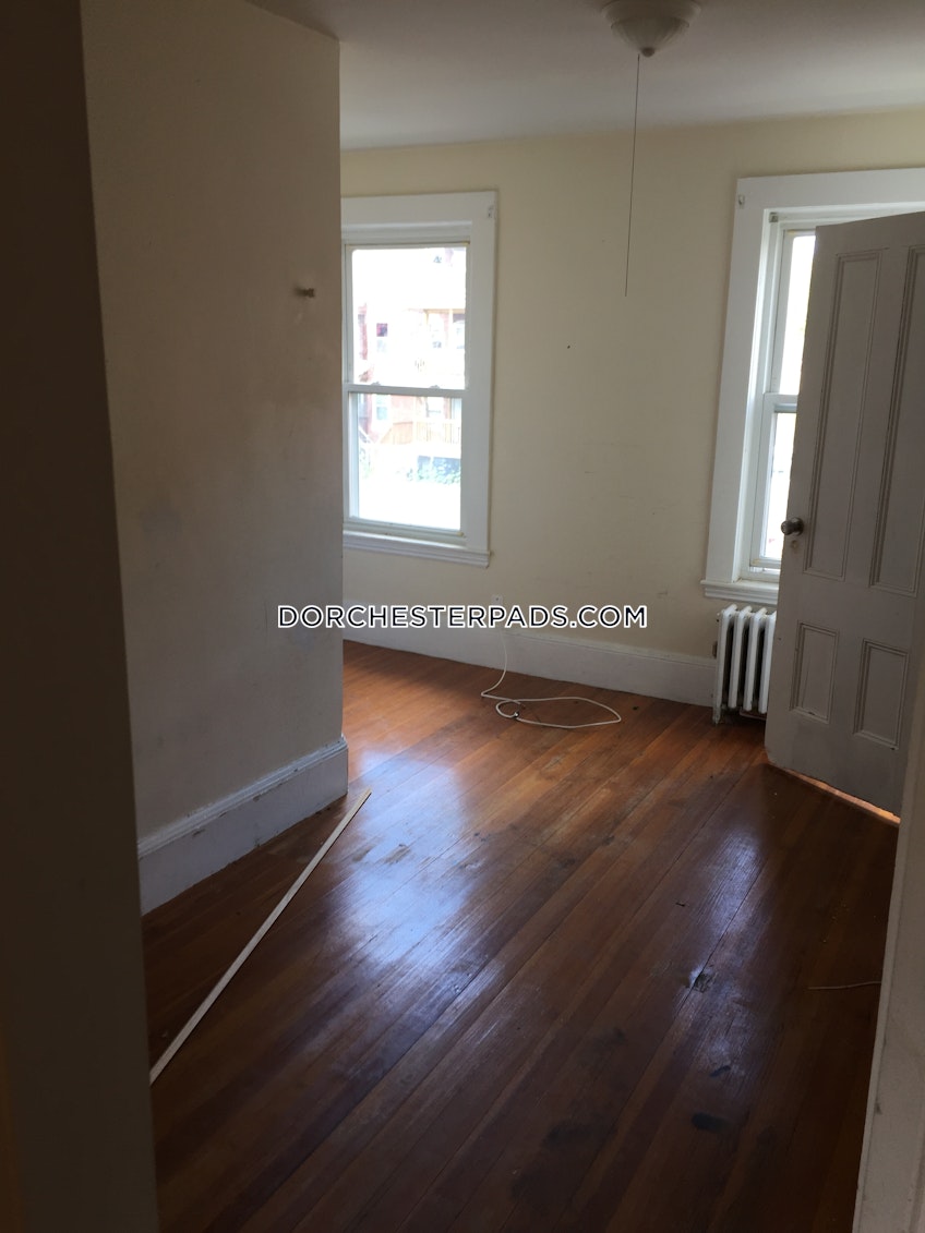 Boston - $2,750 /month