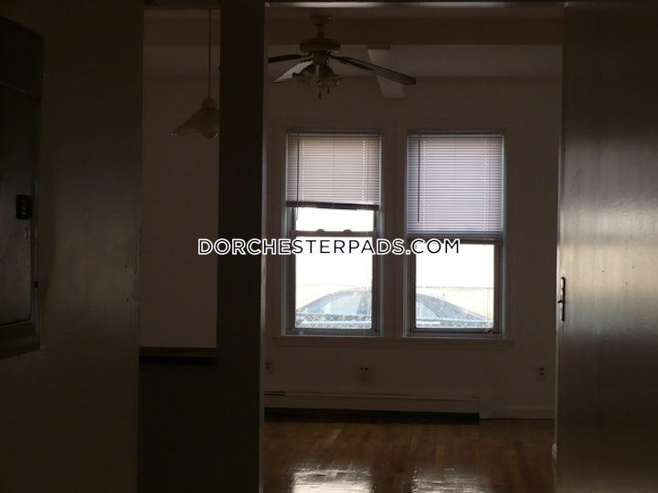 dorchester-apartment-for-rent-3-bedrooms-1-bath-boston-3418-90593 