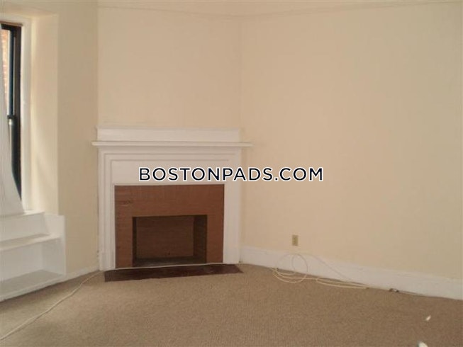 Boston - $3,350+ /mo