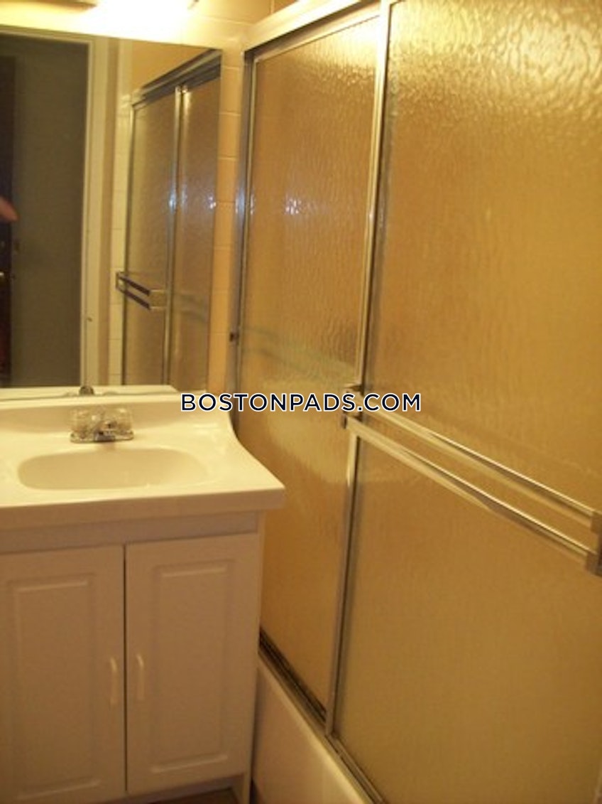 Boston - $3,350+ /month