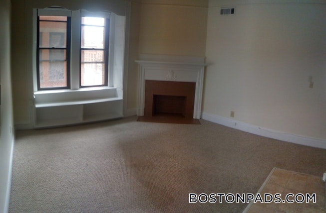 Boston - $3,225 /mo