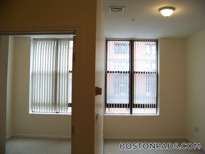 Boston - $2,700 /month