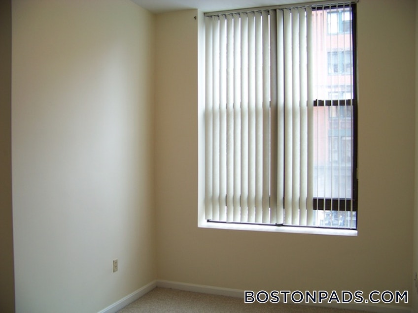 Boston - $2,700 /month