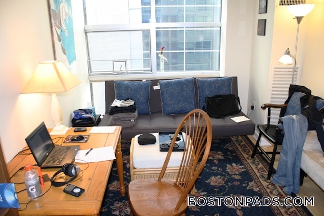 Boston - $2,995 /mo