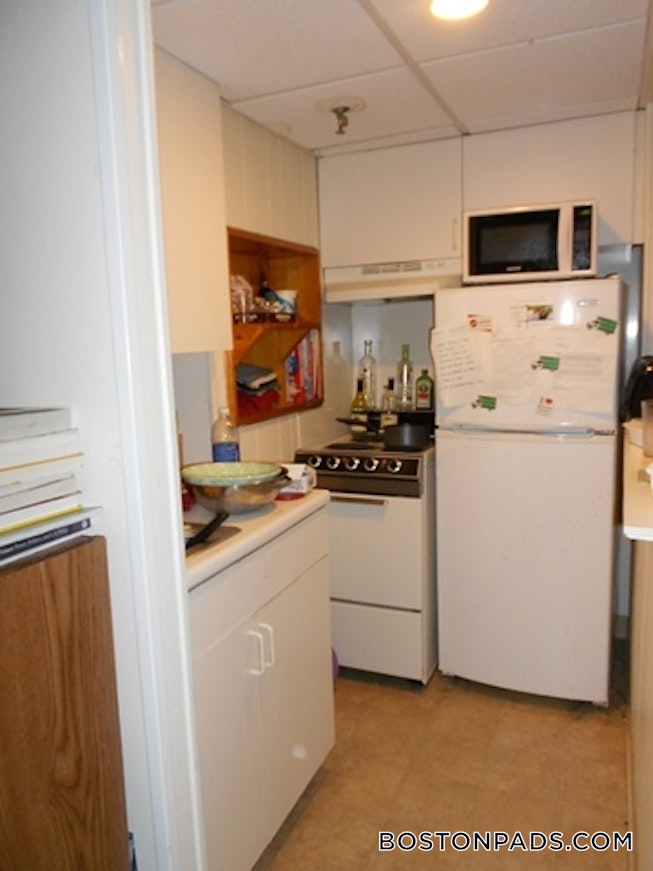 Boston - $2,550 /mo