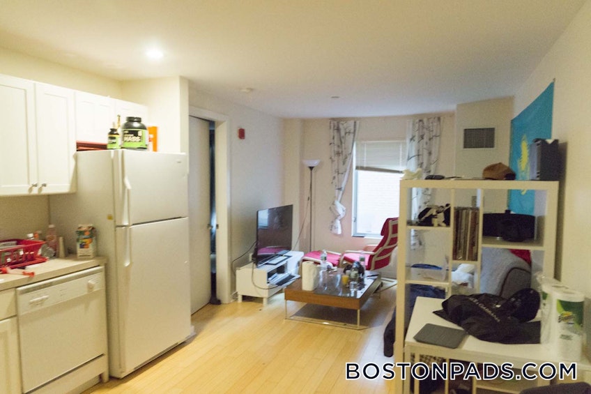 Boston - $3,000 /month