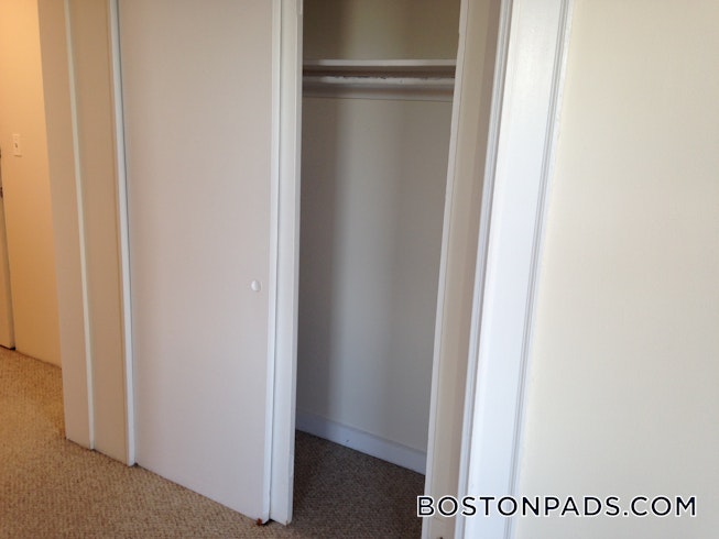 Boston - $3,100 /mo