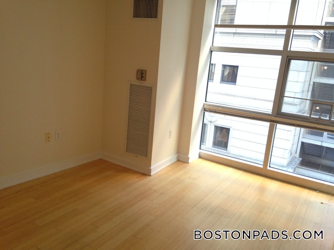 Boston - $3,100 /mo