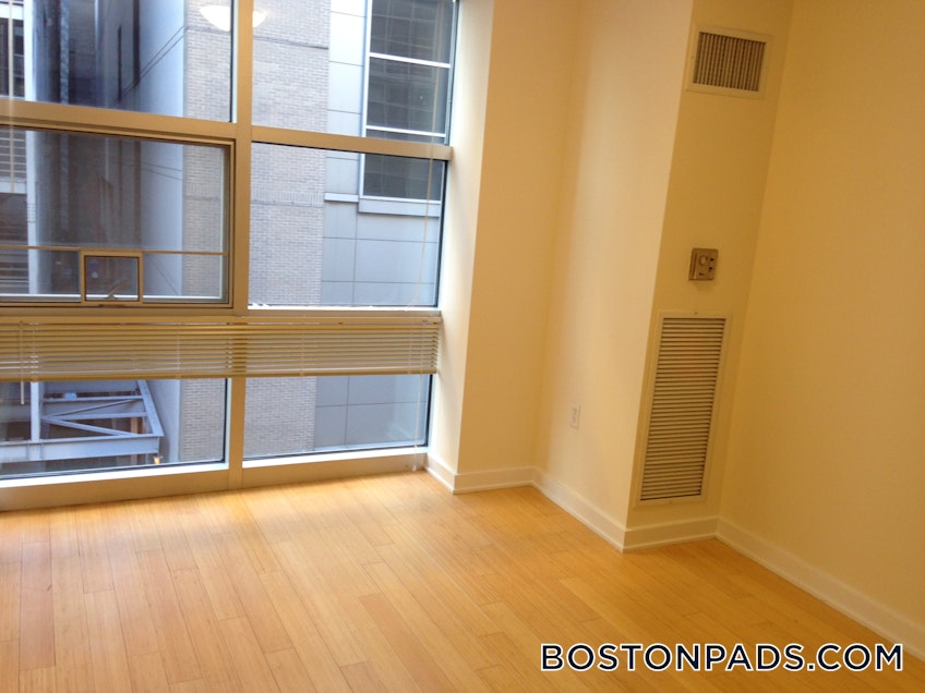 Boston - $3,100 /month