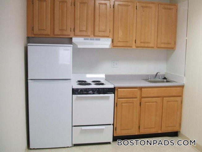 Boston - $2,525 /mo