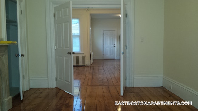 Boston - $3,000 /mo