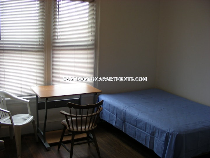 east-boston-apartment-for-rent-4-bedrooms-1-bath-boston-3200-89854 