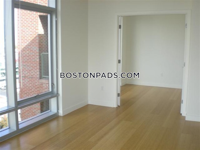 Boston - $7,249 /mo