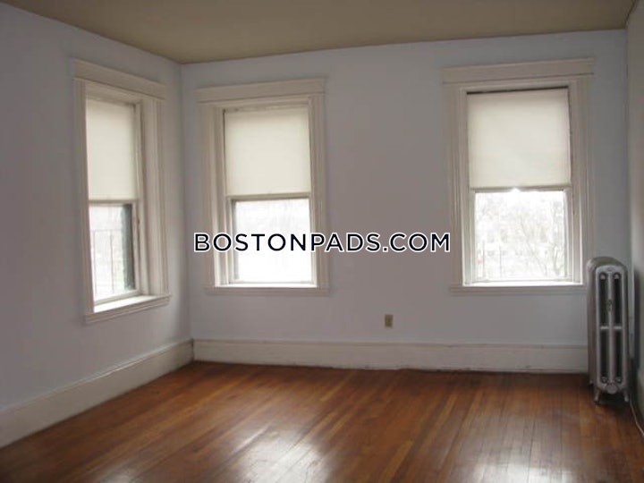 fenwaykenmore-apartment-for-rent-1-bedroom-1-bath-boston-3300-4522802 