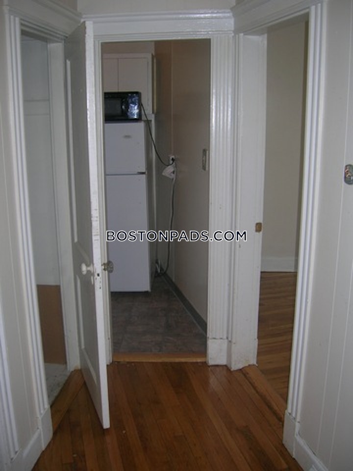 fenwaykenmore-apartment-for-rent-1-bedroom-1-bath-boston-2800-4504079 