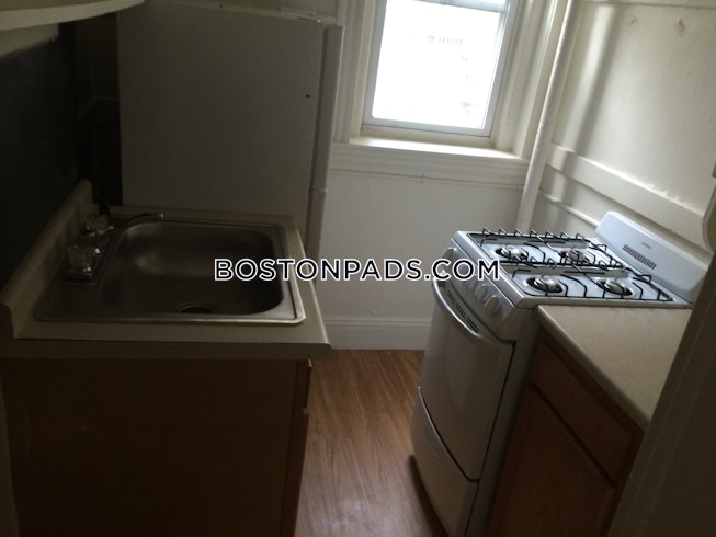 Boston - $1,450 /mo