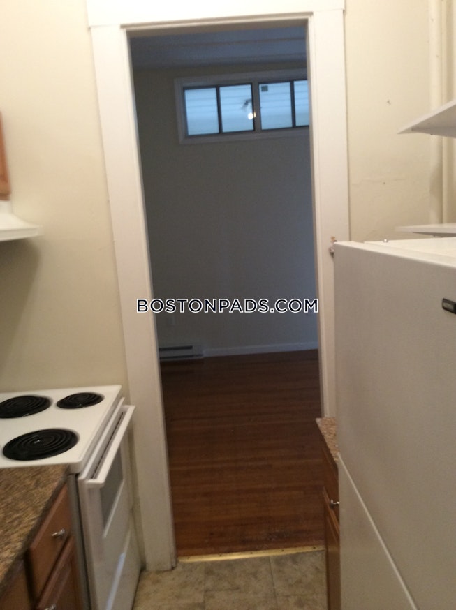 Boston - $3,400 /mo