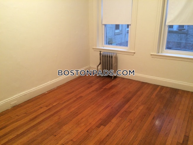 Boston - $2,875 /mo