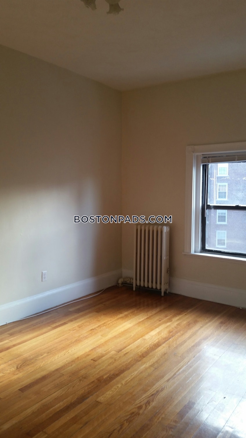 Boston - $3,300 /month